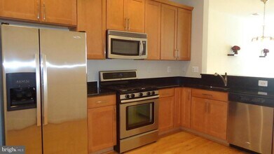 22699 Verde Gate Terrace in Brambleton, VA - Building Photo - Building Photo