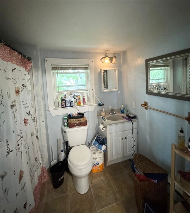 198 Reed St in Rockland, MA - Building Photo - Building Photo