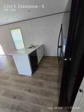 2145 E Evergreen Dr in Caro, MI - Building Photo - Building Photo