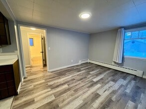 827 15th Ave in Fairbanks, AK - Building Photo - Building Photo