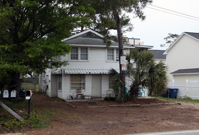 406 8th Ave S in Myrtle Beach, SC - Building Photo - Building Photo