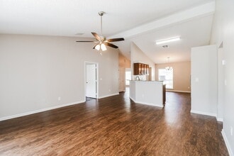 4126 Weathered Pine Ct in Middleburg, FL - Foto de edificio - Building Photo