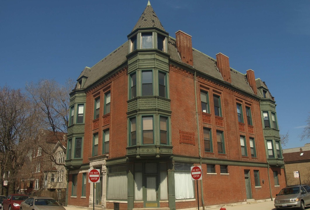 835-837 N Wolcott Ave in Chicago, IL - Building Photo