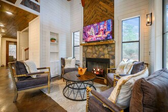 295 Apple Rdg Ln in Broken Bow, OK - Building Photo - Building Photo