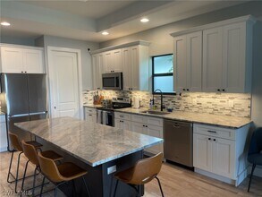 3128 Woodside Ave in Naples, FL - Building Photo - Building Photo