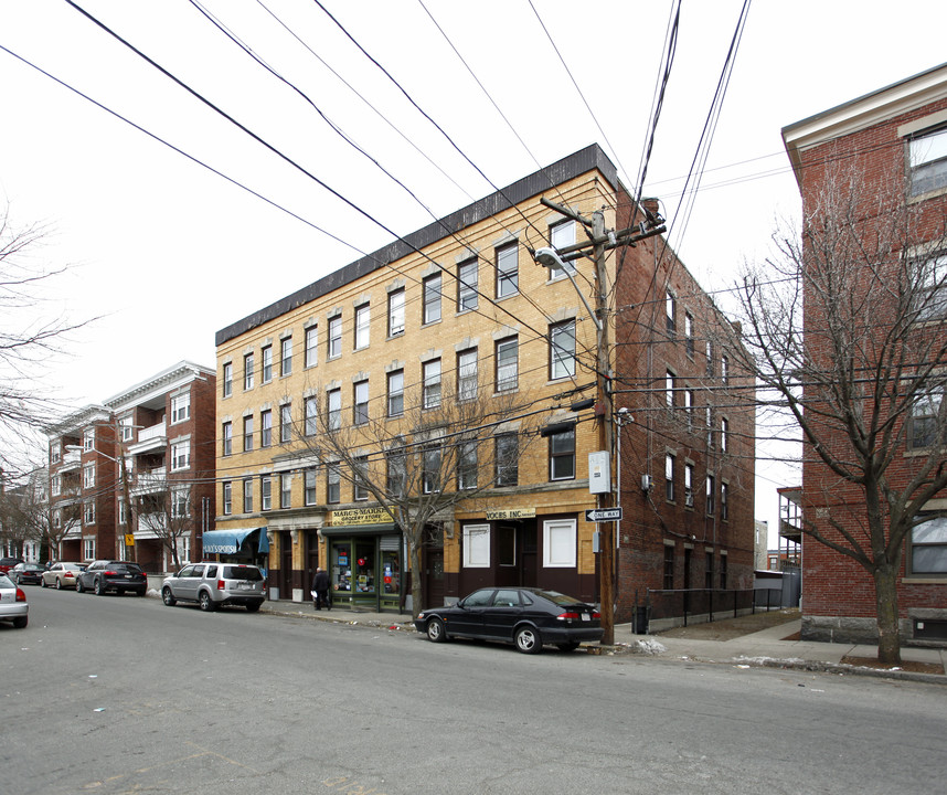 53 Harbor St in Salem, MA - Foto de edificio