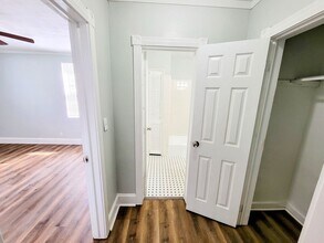 9776 Hogan Rd in Jacksonville, FL - Building Photo - Building Photo