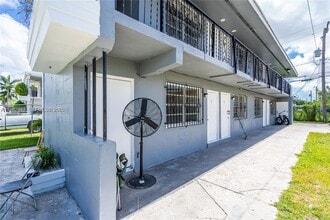 1445 NW 2nd Ave in Florida City, FL - Building Photo - Building Photo
