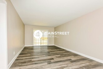 21 S Perry Cir in O'Fallon, MO - Building Photo - Building Photo