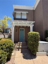 1450 San Juan Hills Dr in Las Vegas, NV - Building Photo - Building Photo