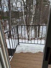 130 Endicott St N in Laconia, NH - Foto de edificio - Building Photo