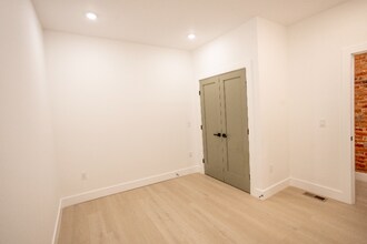6027 Pine St in Philadelphia, PA - Building Photo - Building Photo