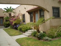 617 Crestmoore Pl in Venice, CA - Foto de edificio - Building Photo