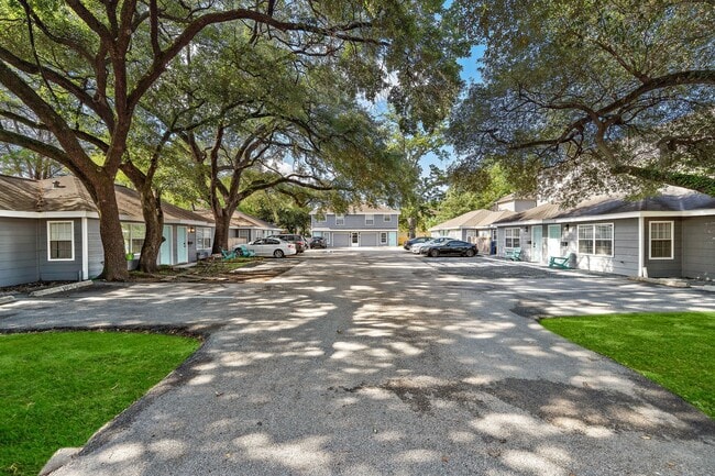 property at 234 W 27th St