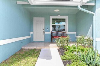3581 Kitely Ave in Boynton Beach, FL - Building Photo - Building Photo