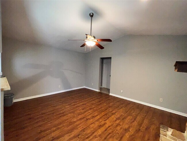 11444 Ptarmigan Dr in Austin, TX - Building Photo - Building Photo