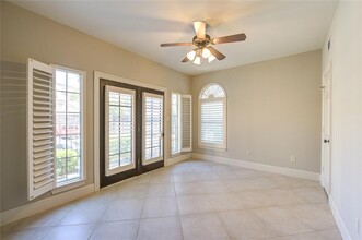 720 Jackson Hill St in Houston, TX - Building Photo - Building Photo