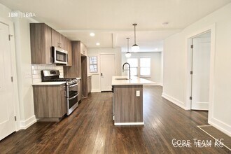 4319 Roanoke Pkwy in Kansas City, MO - Building Photo - Building Photo
