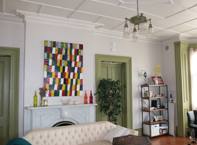 125 W Green St in Ithaca, NY - Building Photo - Building Photo