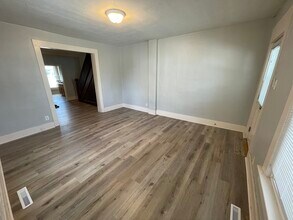 631 S 16th St, Unit 631 in Lafayette, IN - Foto de edificio - Building Photo