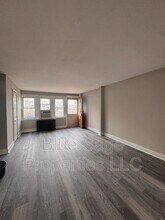 145 N Madison Ave in Upper Darby Township, PA - Building Photo - Building Photo