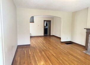 134 W Weber Rd in Columbus, OH - Building Photo - Building Photo