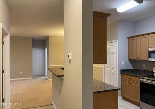 830 Airport Rd in Port Orange, FL - Building Photo - Building Photo