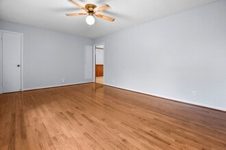 228 Kirby Dr in Clarksville, TN - Building Photo - Building Photo