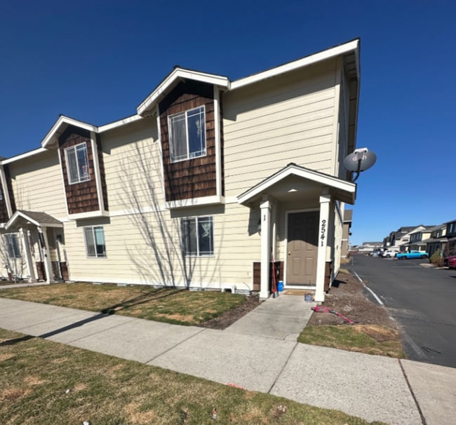 property at 2541 NW Cedar Ave