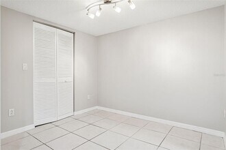 7858 Niagara Ave in Tampa, FL - Building Photo - Building Photo