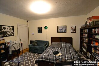 28 Quint Ave, Unit 56 in Boston, MA - Building Photo - Building Photo