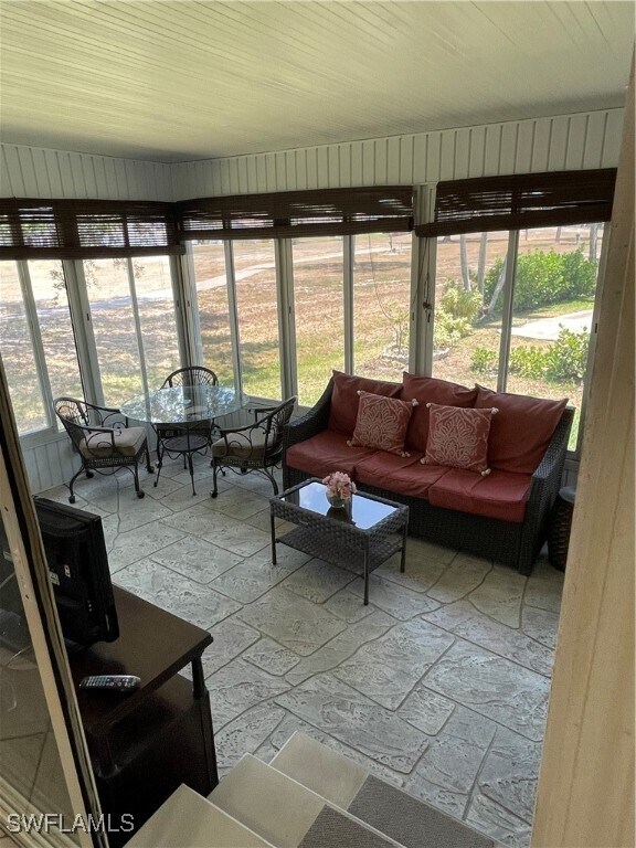 property at 153 Belle Isle Cir