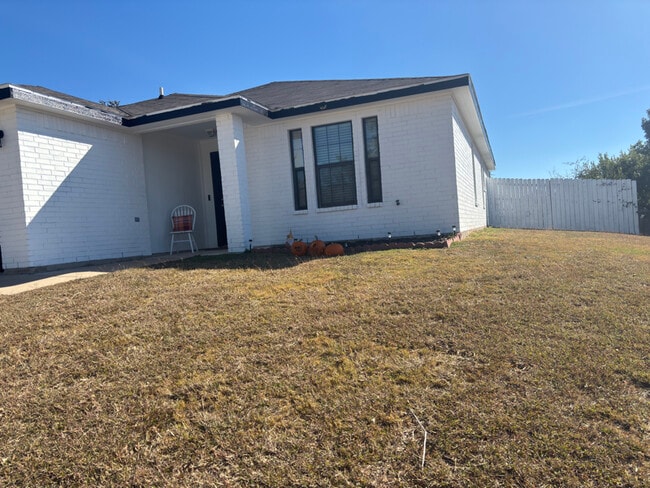 1103 Travis Cir in Copperas Cove, TX - Building Photo - Building Photo