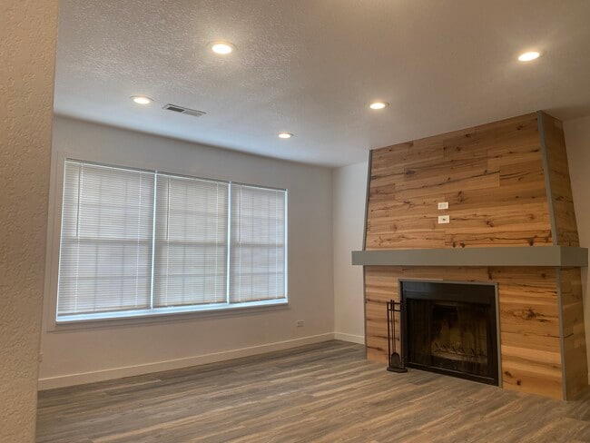 9370 E Girard Ave, Unit 11 in Denver, CO - Building Photo - Building Photo