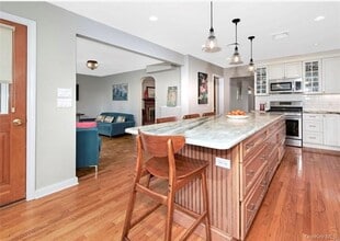 149 Clarence Rd in Scarsdale, NY - Building Photo - Building Photo