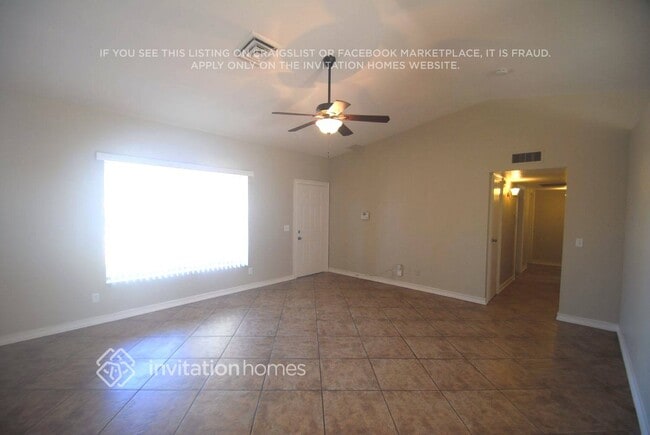 6439 E Albany St, Unit 8A in Mesa, AZ - Foto de edificio - Building Photo