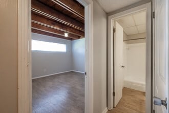 Brookley Apartments in Mobile, AL - Foto de edificio - Building Photo