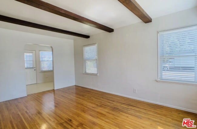 2598 Amherst Ave in Los Angeles, CA - Building Photo - Building Photo