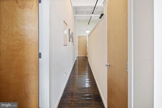 1228-32-1232 Arch St, Unit 7B in Philadelphia, PA - Building Photo - Building Photo
