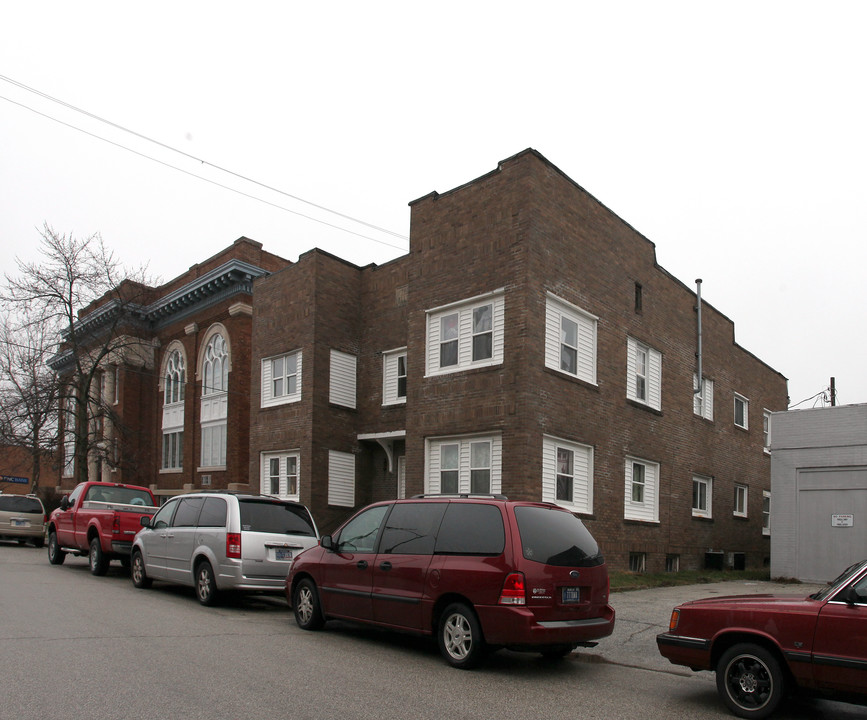 111 N East St in Lebanon, IN - Foto de edificio