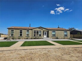 21197 Mazie in Perris, CA - Building Photo