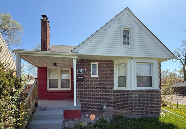 property at 15700 Greenfield Rd