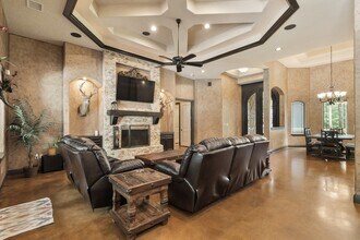 11058 Crawford Circle in Montgomery, TX - Building Photo - Building Photo