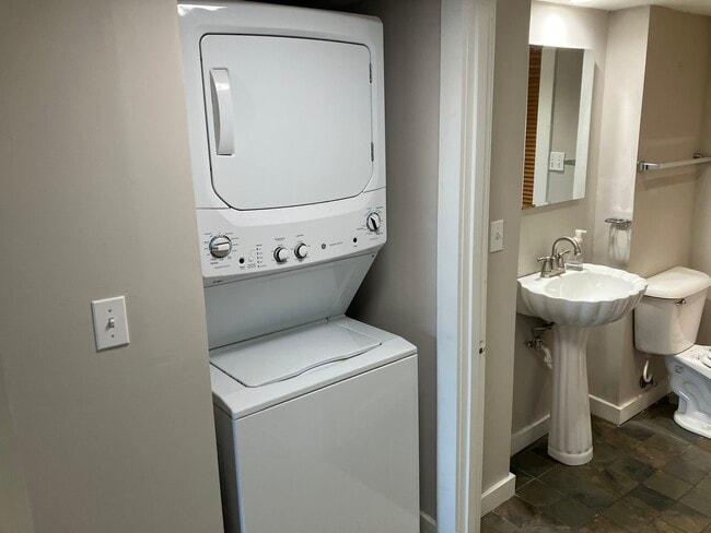 100 Island Ave, Unit 100 Island Ave