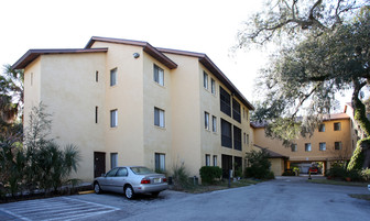 The Oaks Apartments