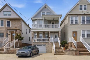 187 Avenue C in Bayonne, NJ - Building Photo