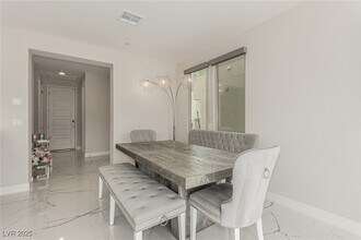 11297 Gravitation Dr in Las Vegas, NV - Building Photo - Building Photo