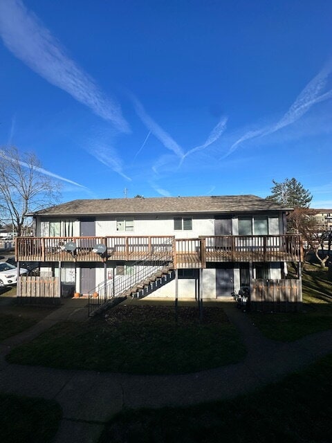 property at 17452 SE Powell Blvd