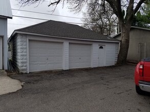 327 W Main St in Albert Lea, MN - Building Photo - Building Photo