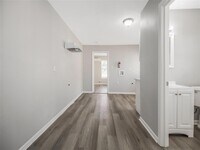 1312 Weiss St photo'